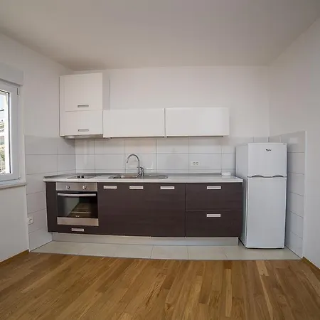 Apartment Glibic 3567